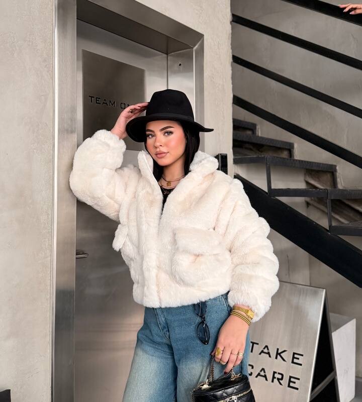 FUR CROP JACKET.