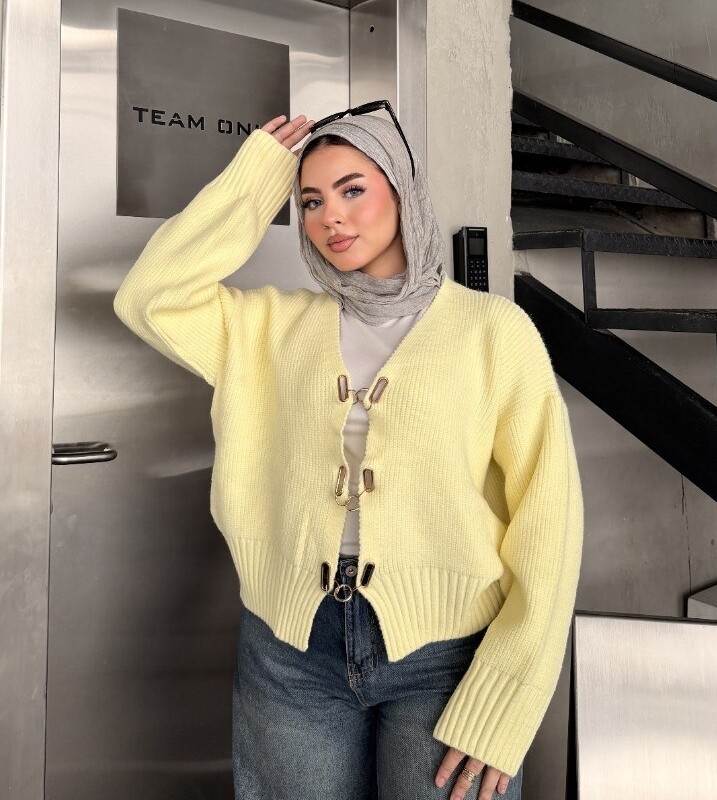 Metal Hook Knit Cardigan.
